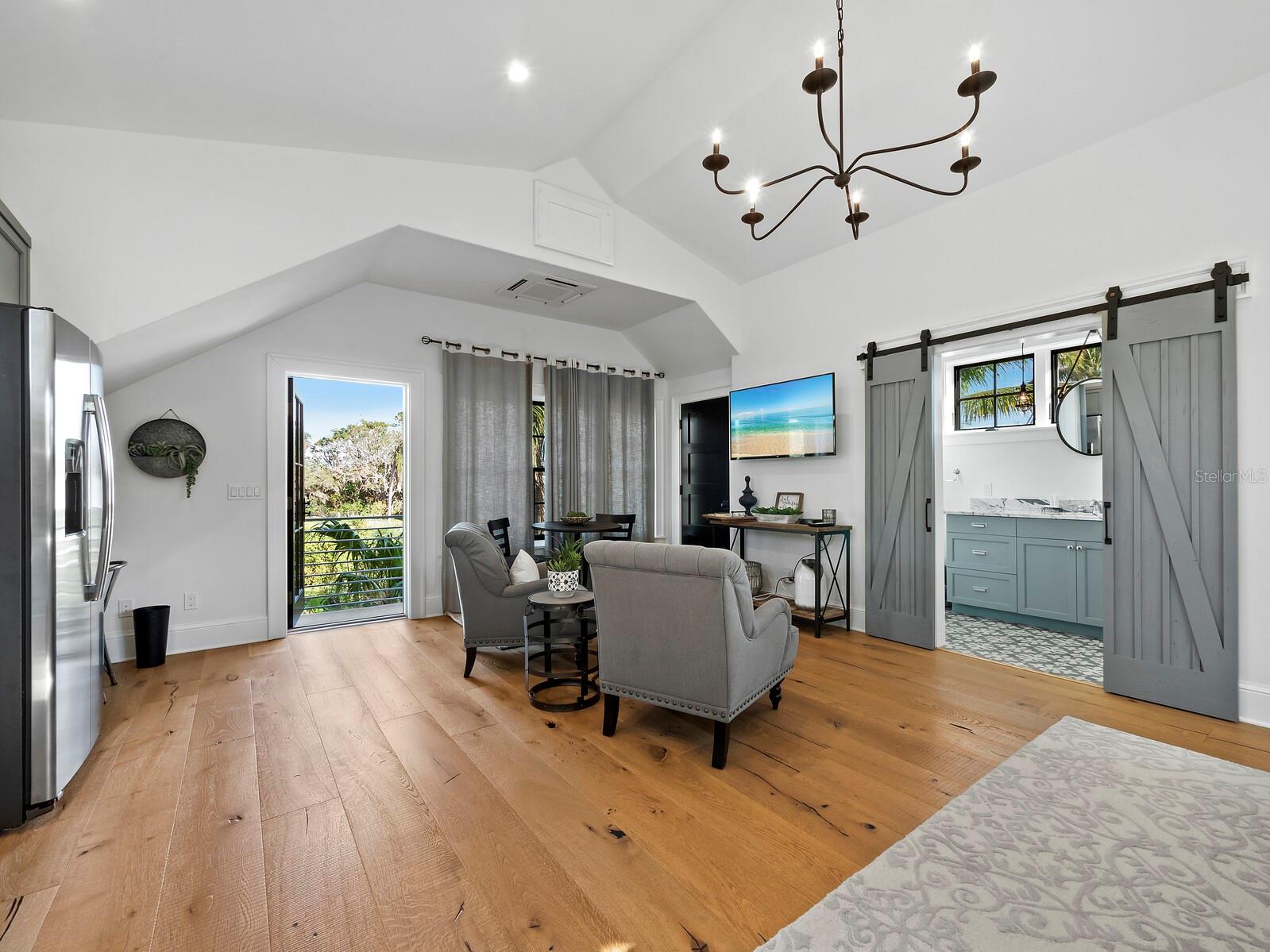 Image 70 of 93 For 8413 9th Avenue Nw