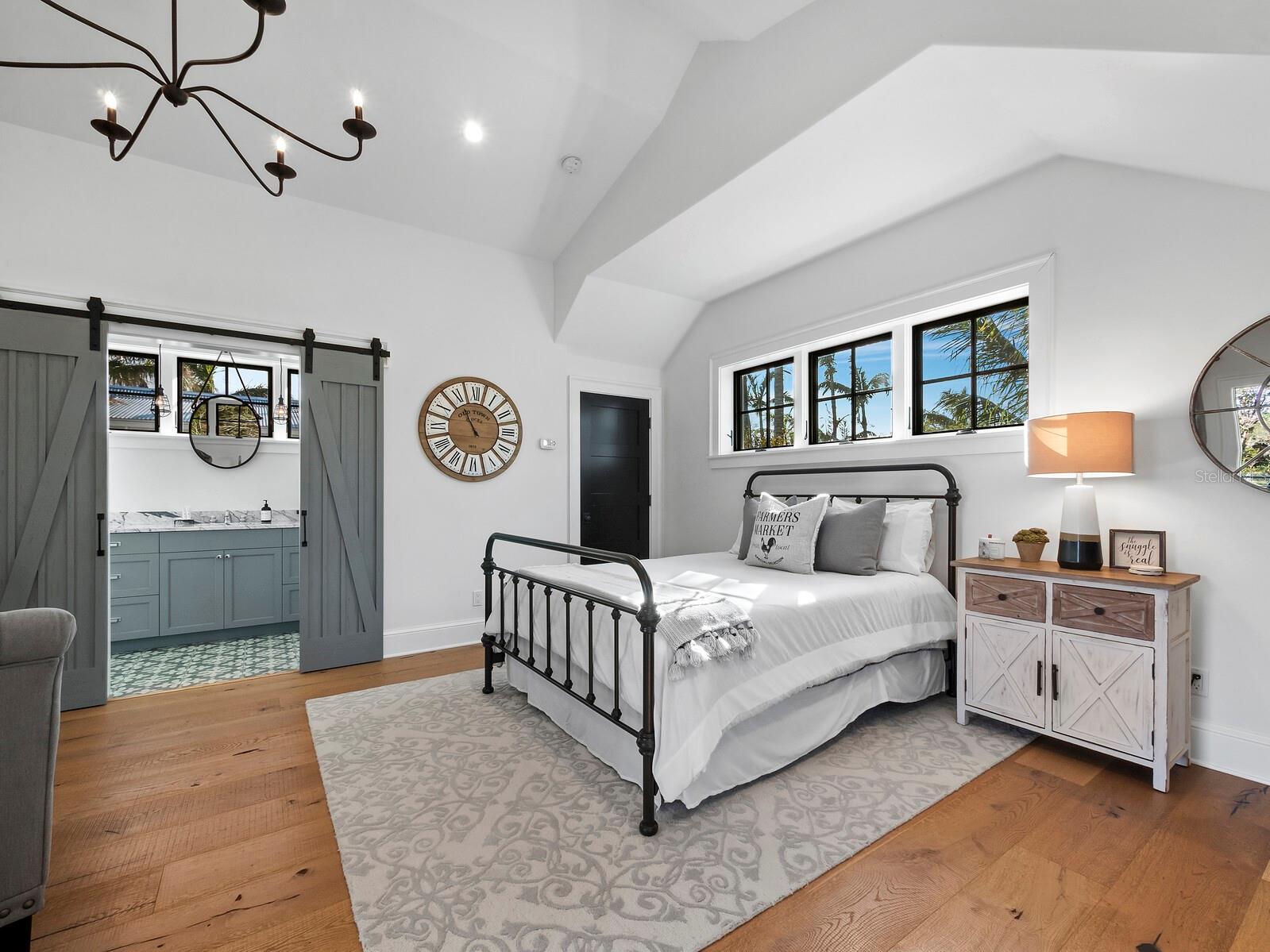 Image 71 of 93 For 8413 9th Avenue Nw