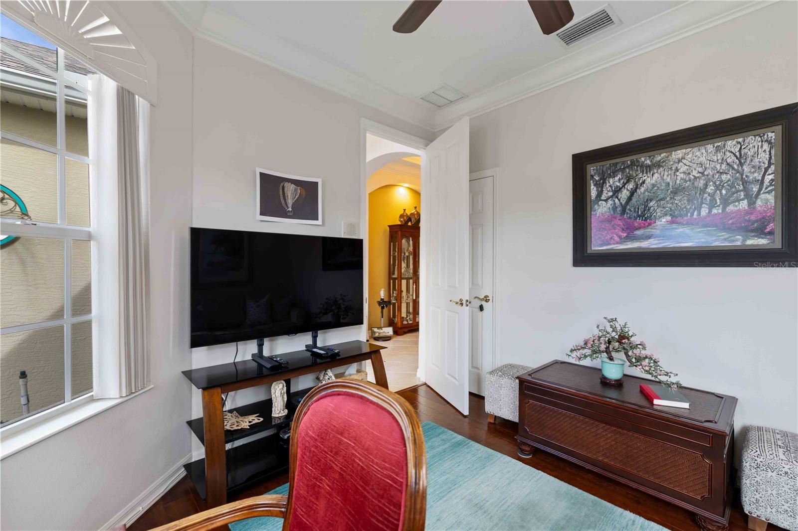 Image 9 of 49 For 7621 Charleston Street