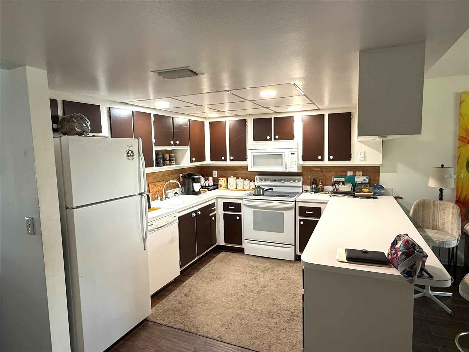 Image 13 of 38 For 315 30th Avenue W B212