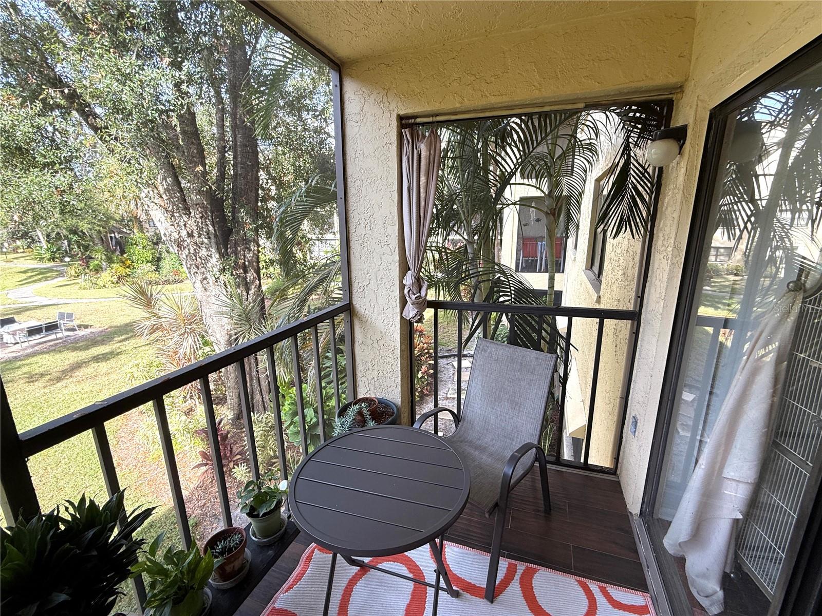 Image 23 of 38 For 315 30th Avenue W B212