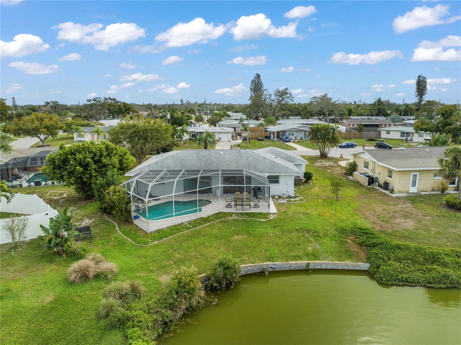 Image 2 of 33 For 437 Hickory Road