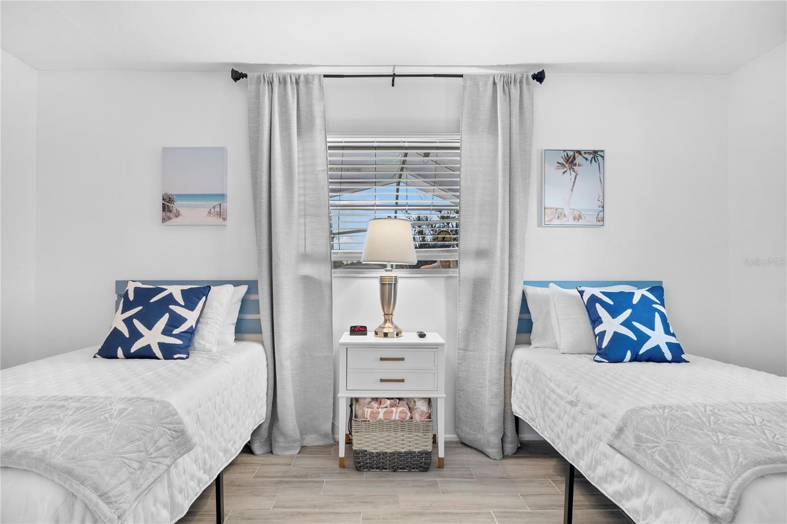 Image 23 of 33 For 437 Hickory Road