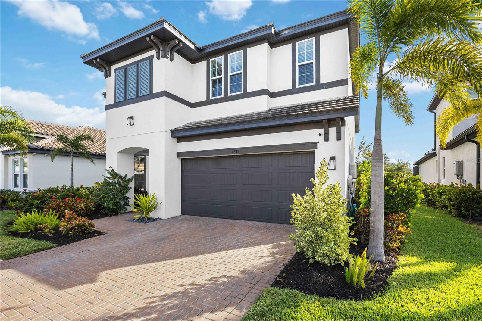 Image 2 of 55 For 4837 Antrim Drive