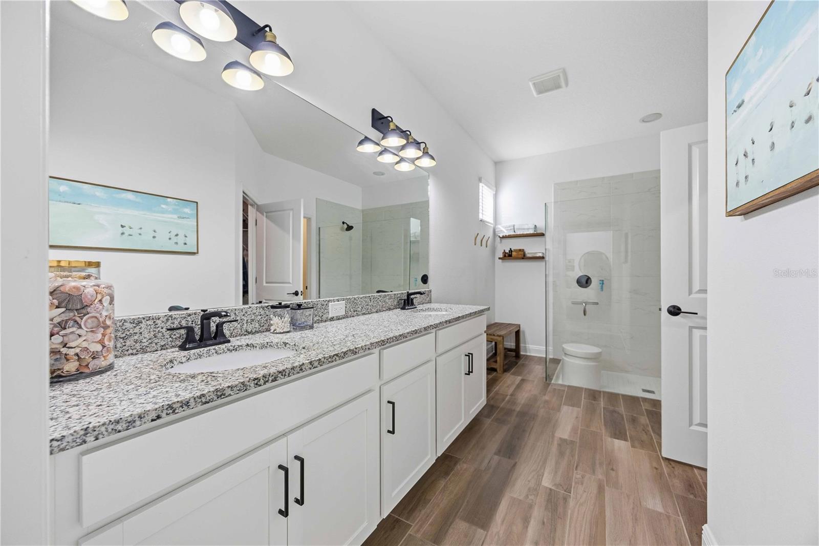 Image 20 of 55 For 4837 Antrim Drive