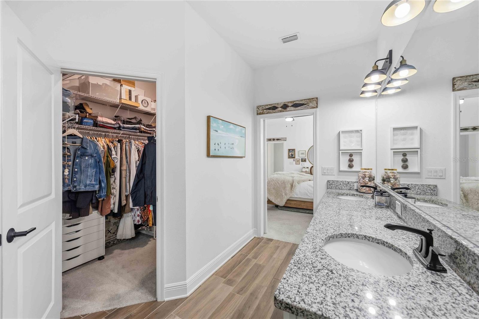 Image 22 of 55 For 4837 Antrim Drive