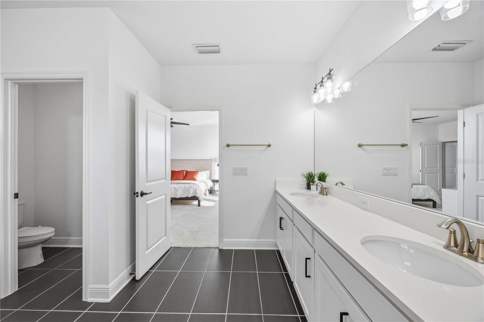 Image 28 of 55 For 4837 Antrim Drive