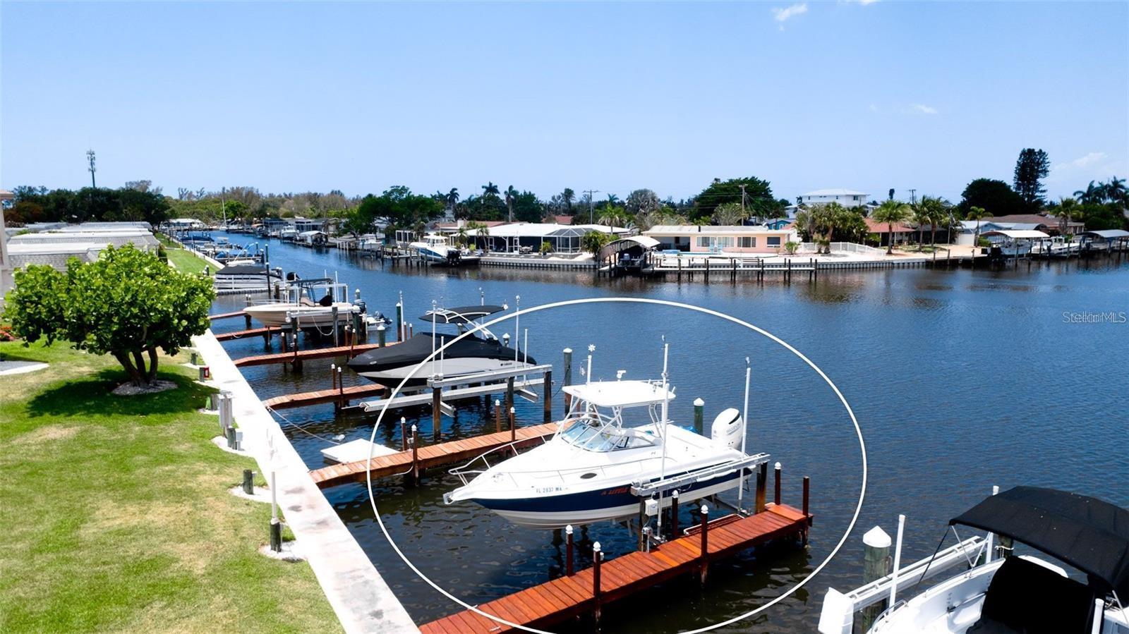 Image 28 of 36 For 9604 Cortez Road W 213