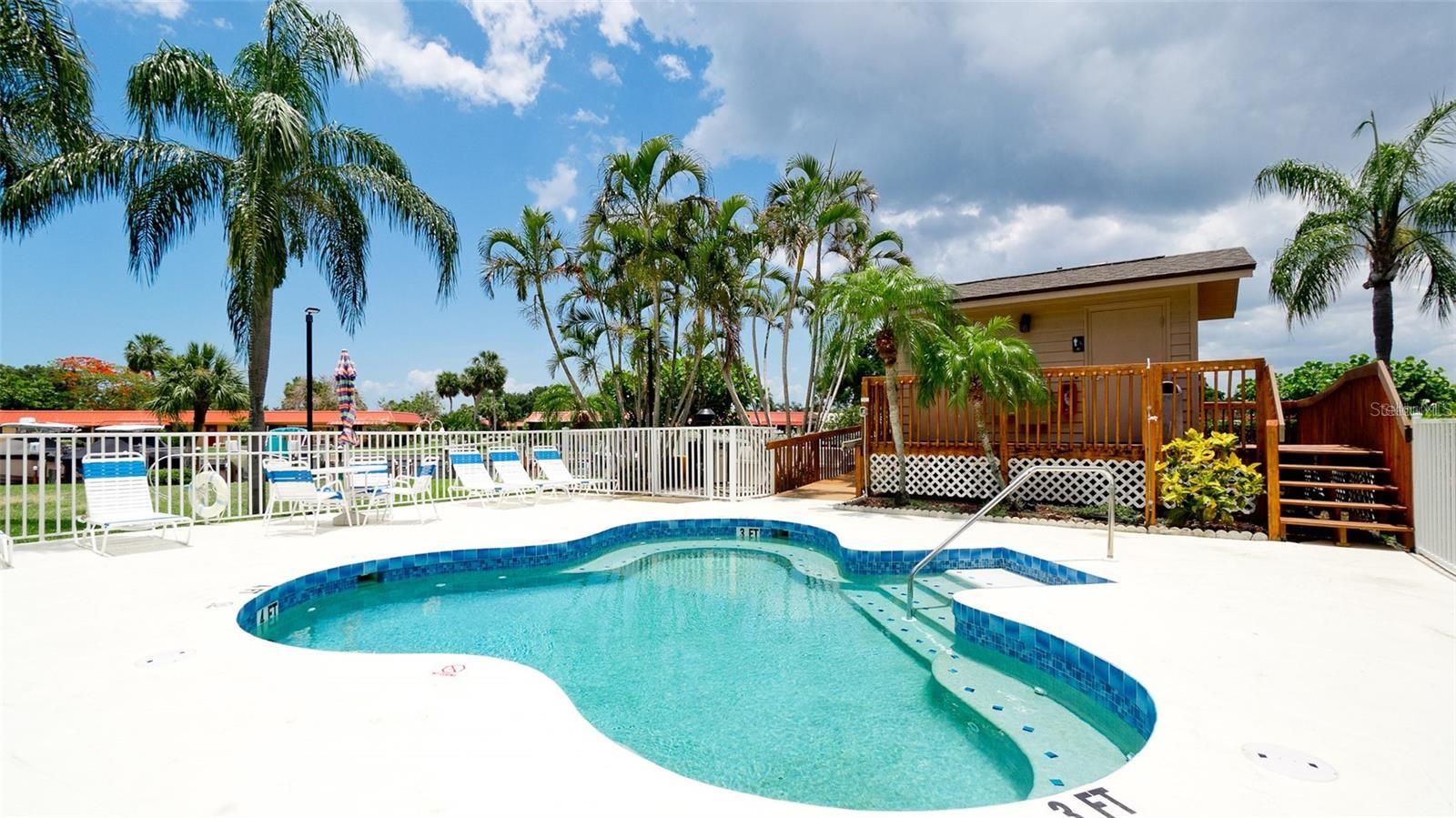 Image 34 of 36 For 9604 Cortez Road W 213