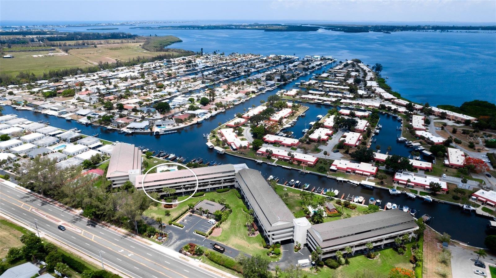 Image 5 of 36 For 9604 Cortez Road W 213