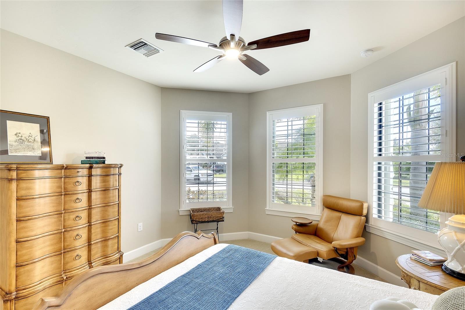 Image 25 of 52 For 17226 Seaford Way