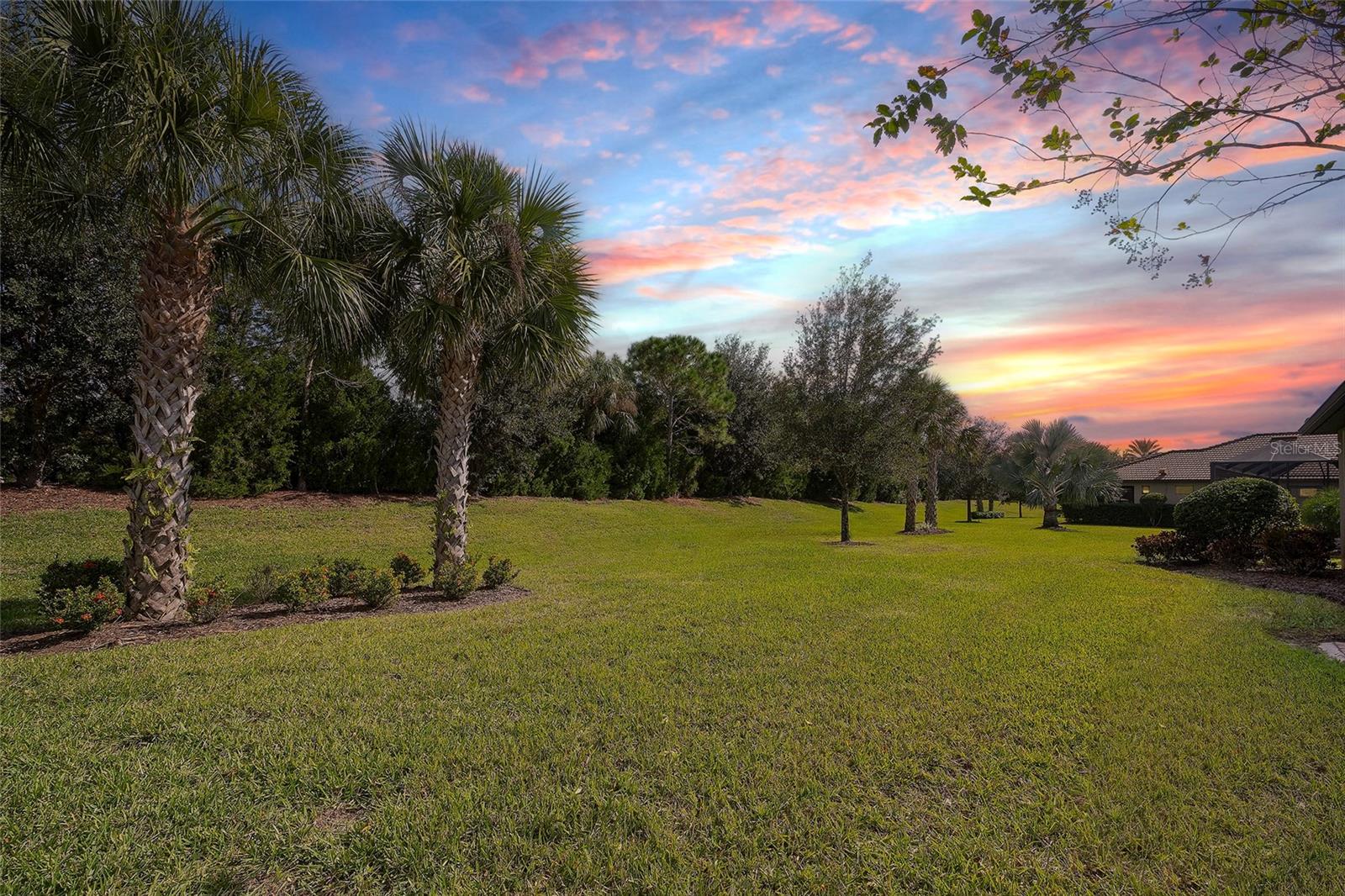 Image 37 of 52 For 17226 Seaford Way