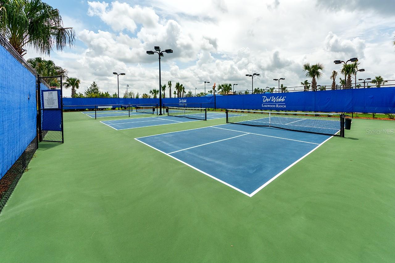 Image 48 of 52 For 17226 Seaford Way