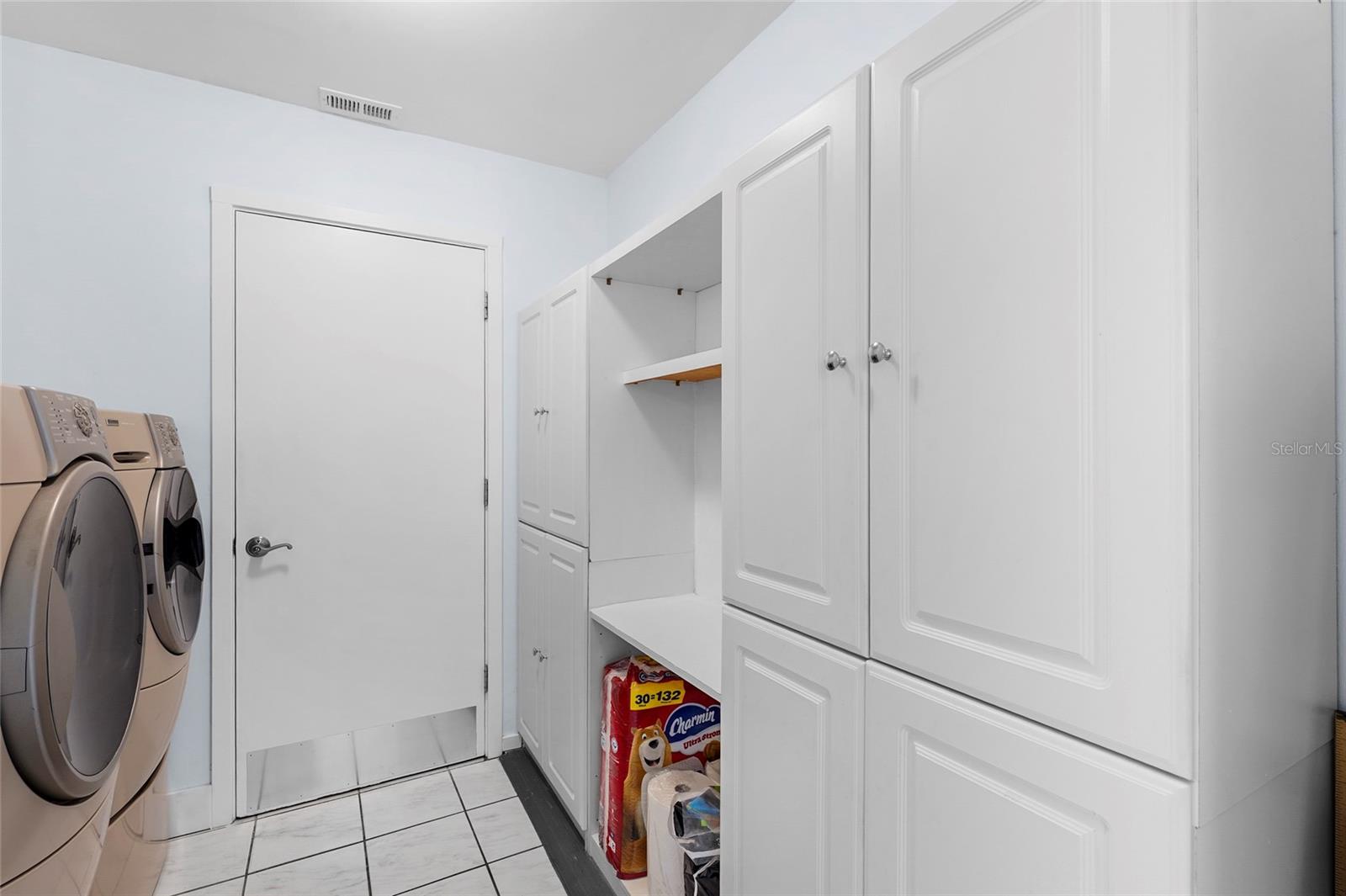 Image 46 of 57 For 5720 Timber Lake Circle