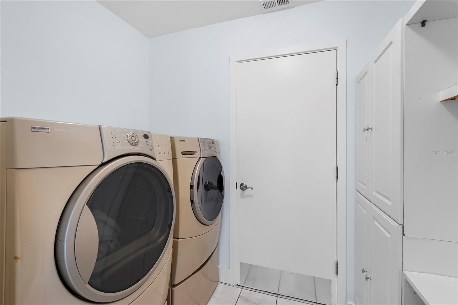 Image 47 of 57 For 5720 Timber Lake Circle