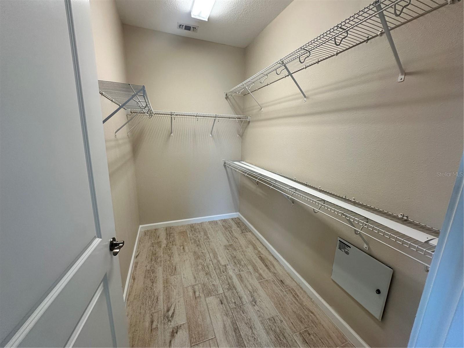 Image 14 of 19 For 3664 Tin Cup Boulevard