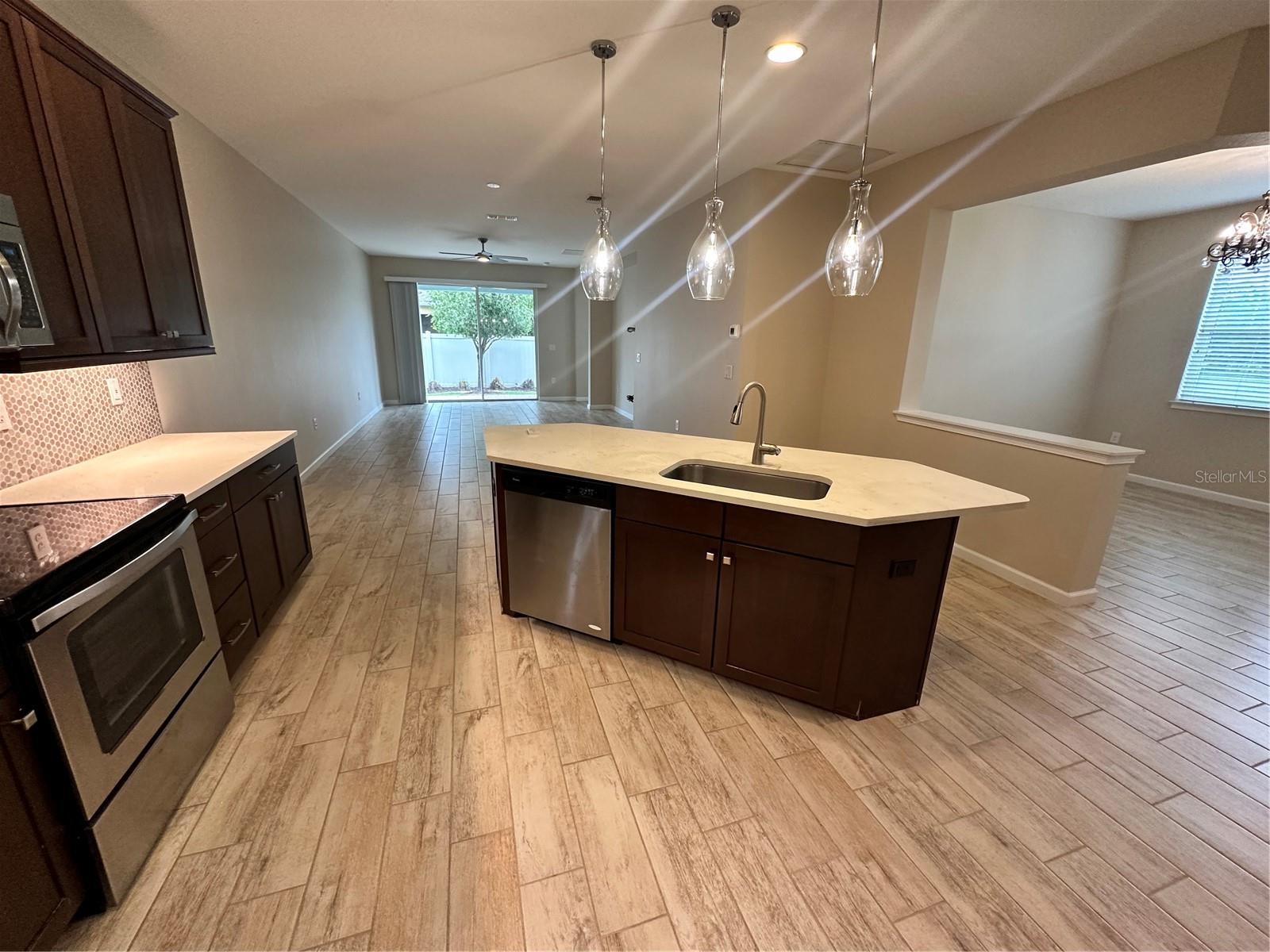 Image 5 of 19 For 3664 Tin Cup Boulevard