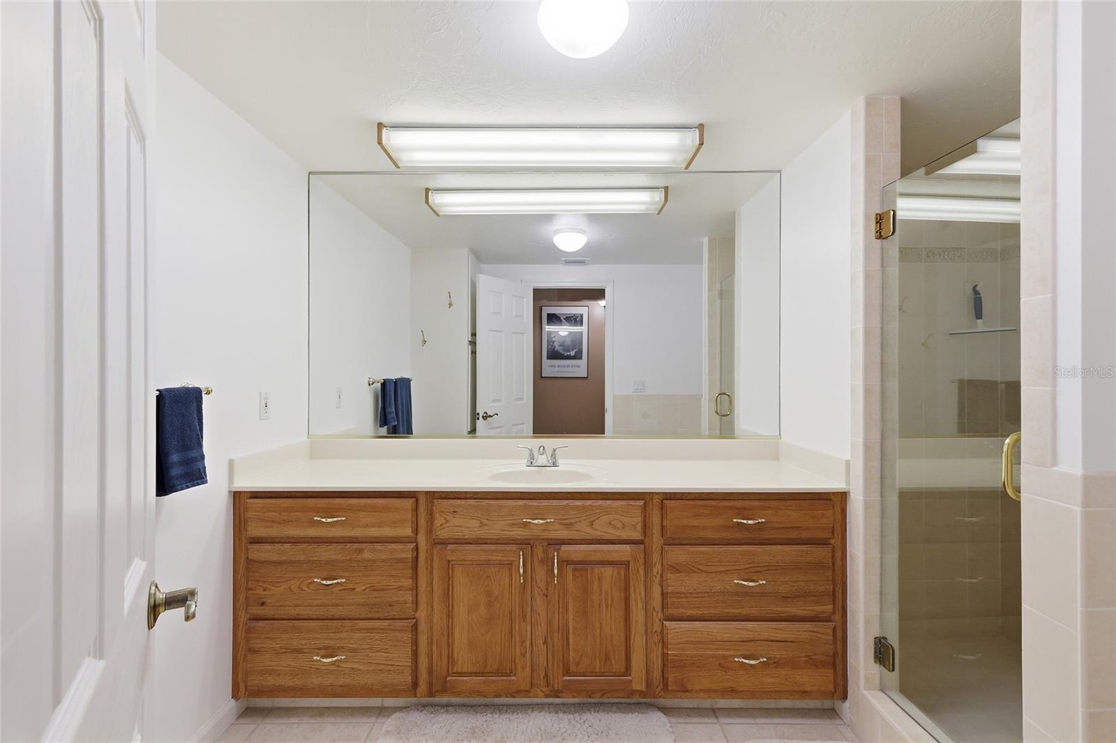 Image 17 of 45 For 315 Bayshore Drive