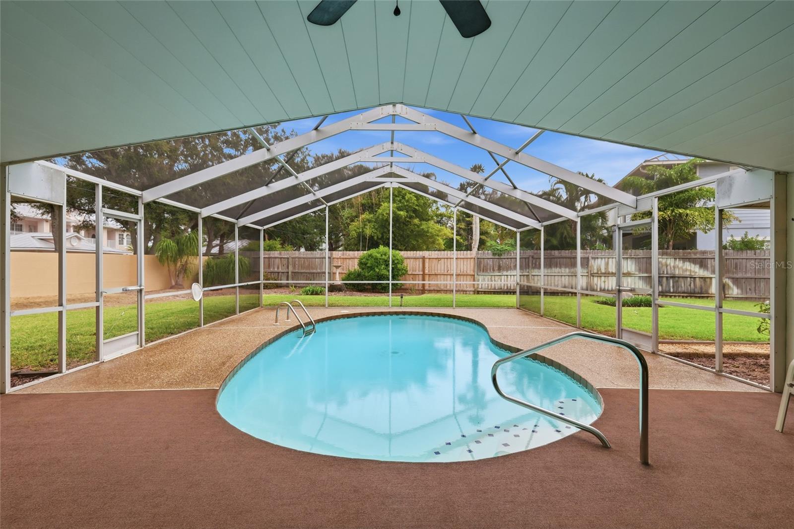 Image 27 of 45 For 315 Bayshore Drive