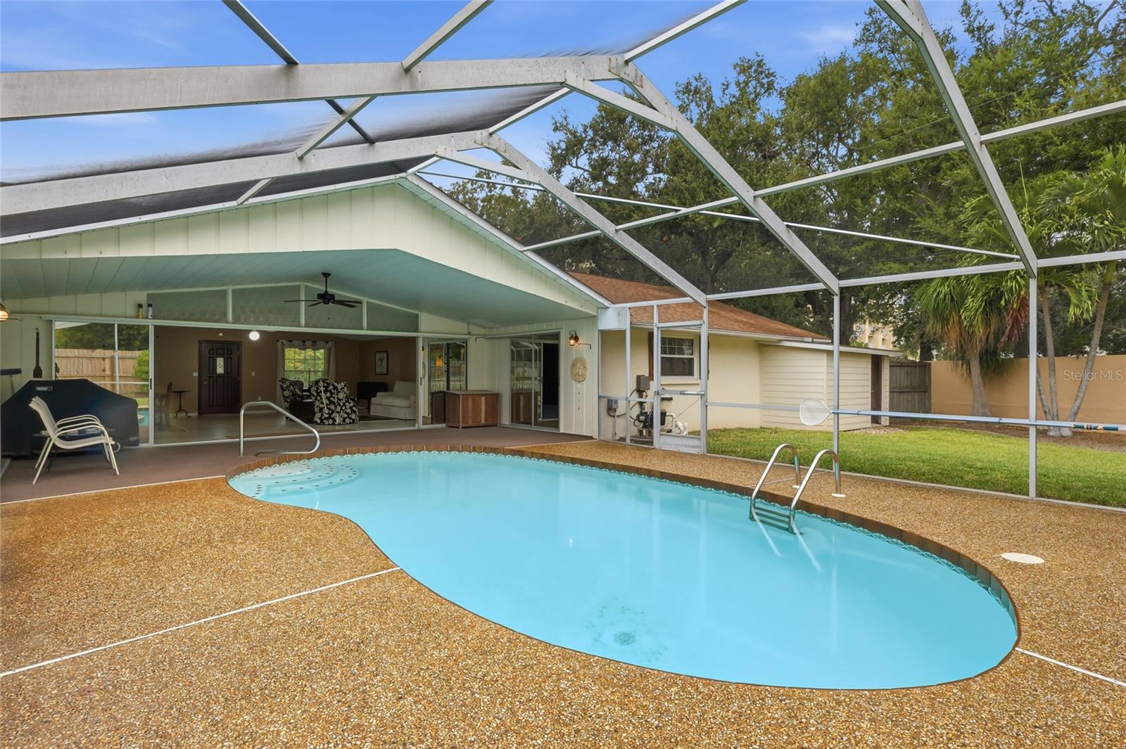 Image 29 of 45 For 315 Bayshore Drive