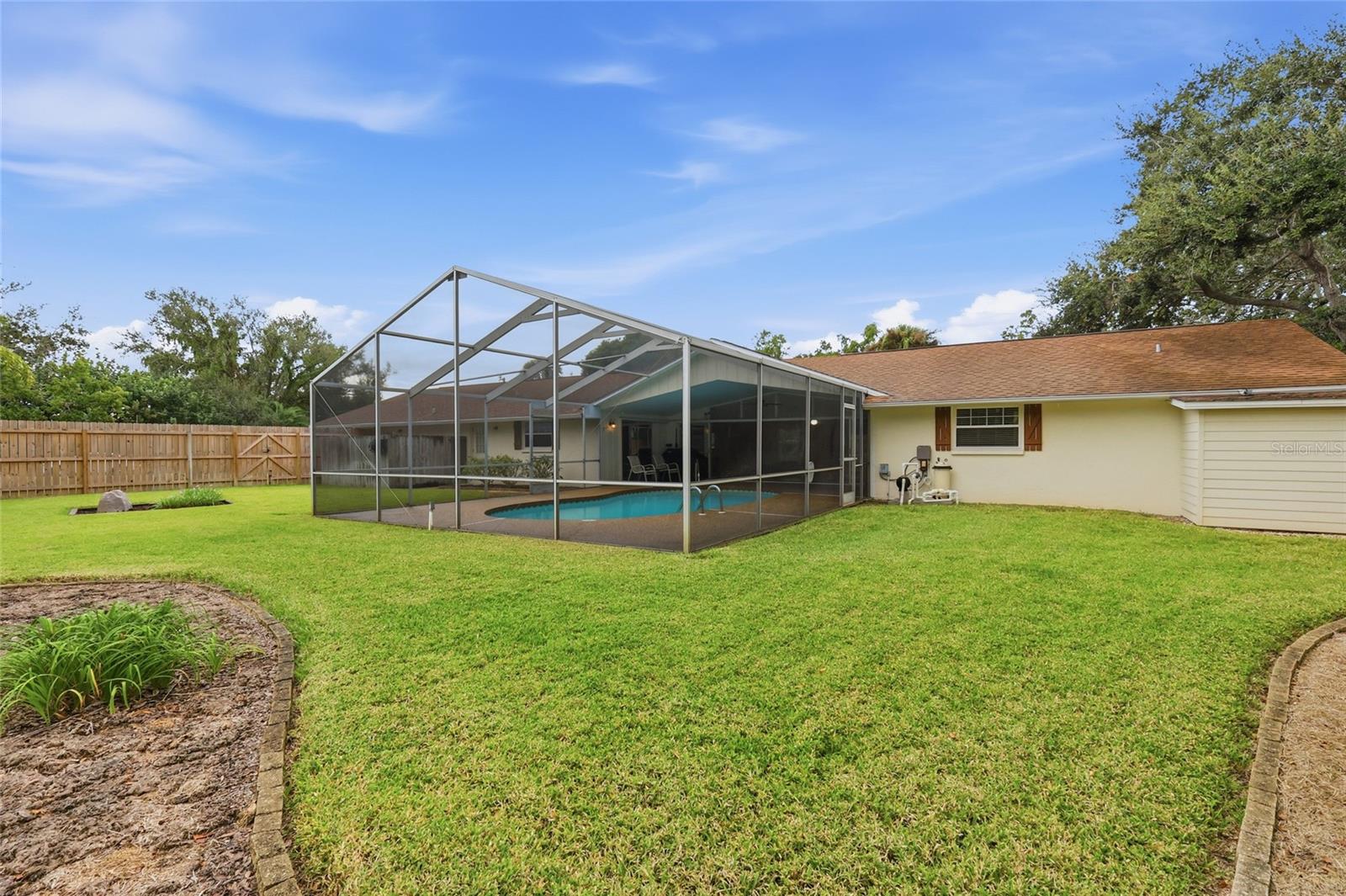 Image 30 of 45 For 315 Bayshore Drive