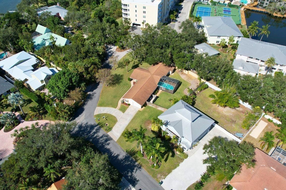 Image 44 of 45 For 315 Bayshore Drive