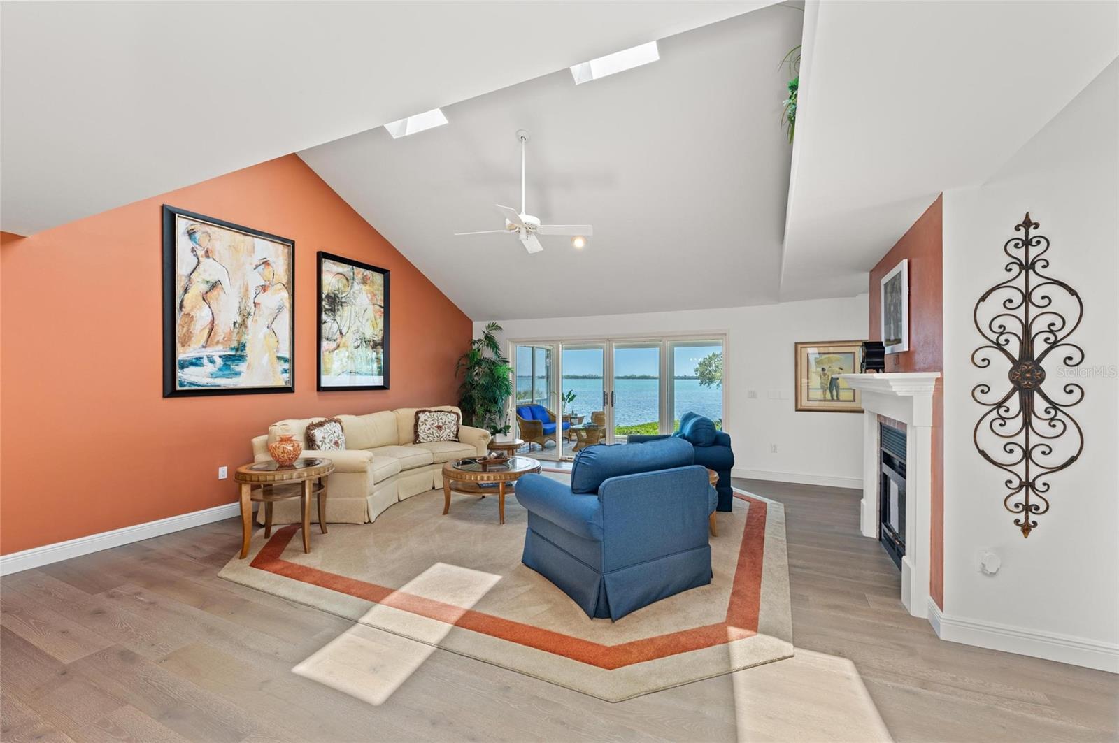 Image 14 of 99 For 78 Tidy Island Boulevard