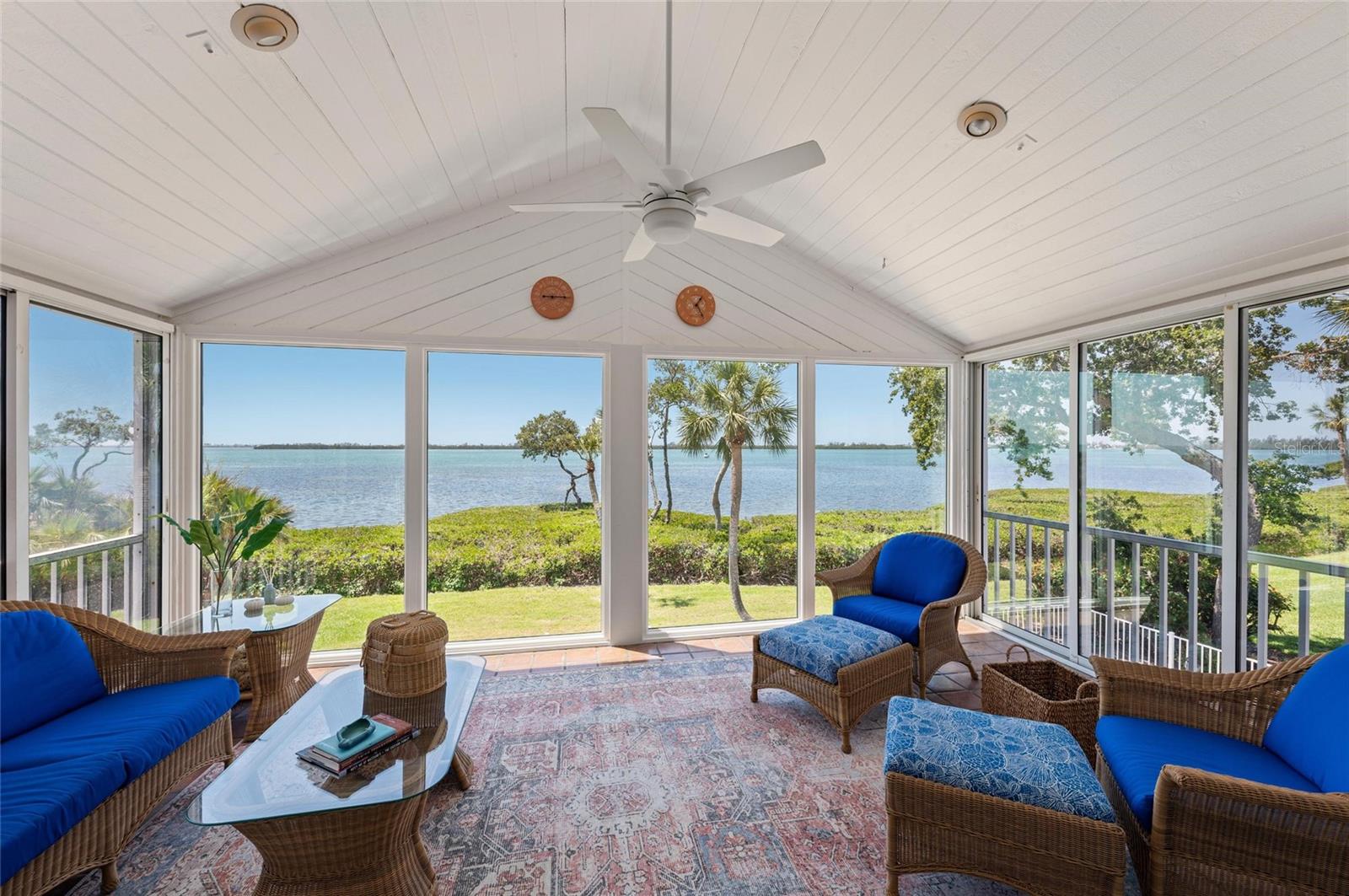 Image 22 of 99 For 78 Tidy Island Boulevard