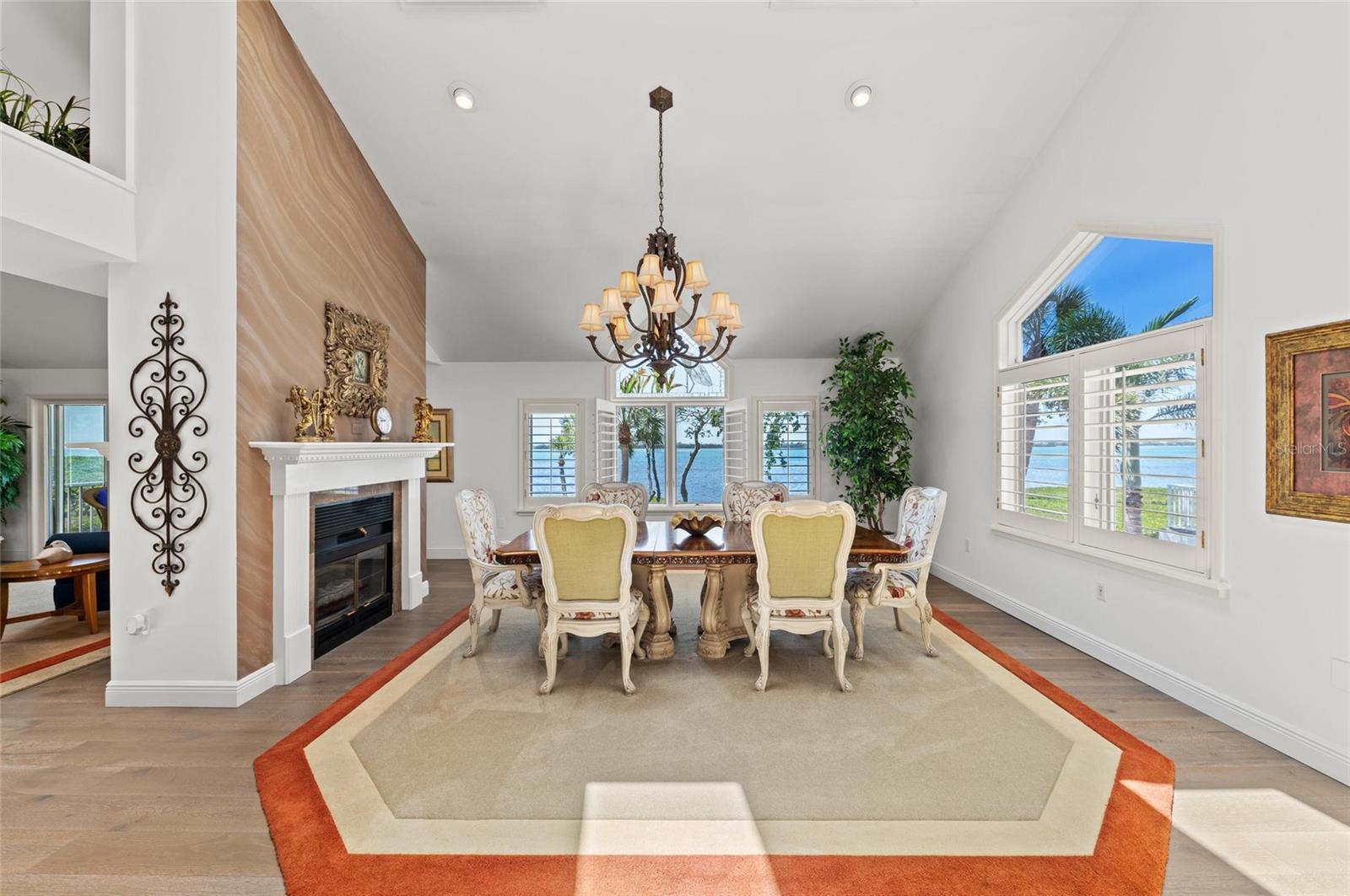 Image 28 of 99 For 78 Tidy Island Boulevard