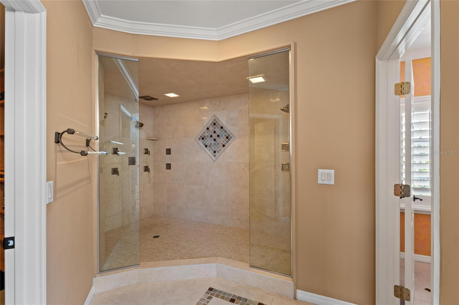 Image 58 of 99 For 78 Tidy Island Boulevard