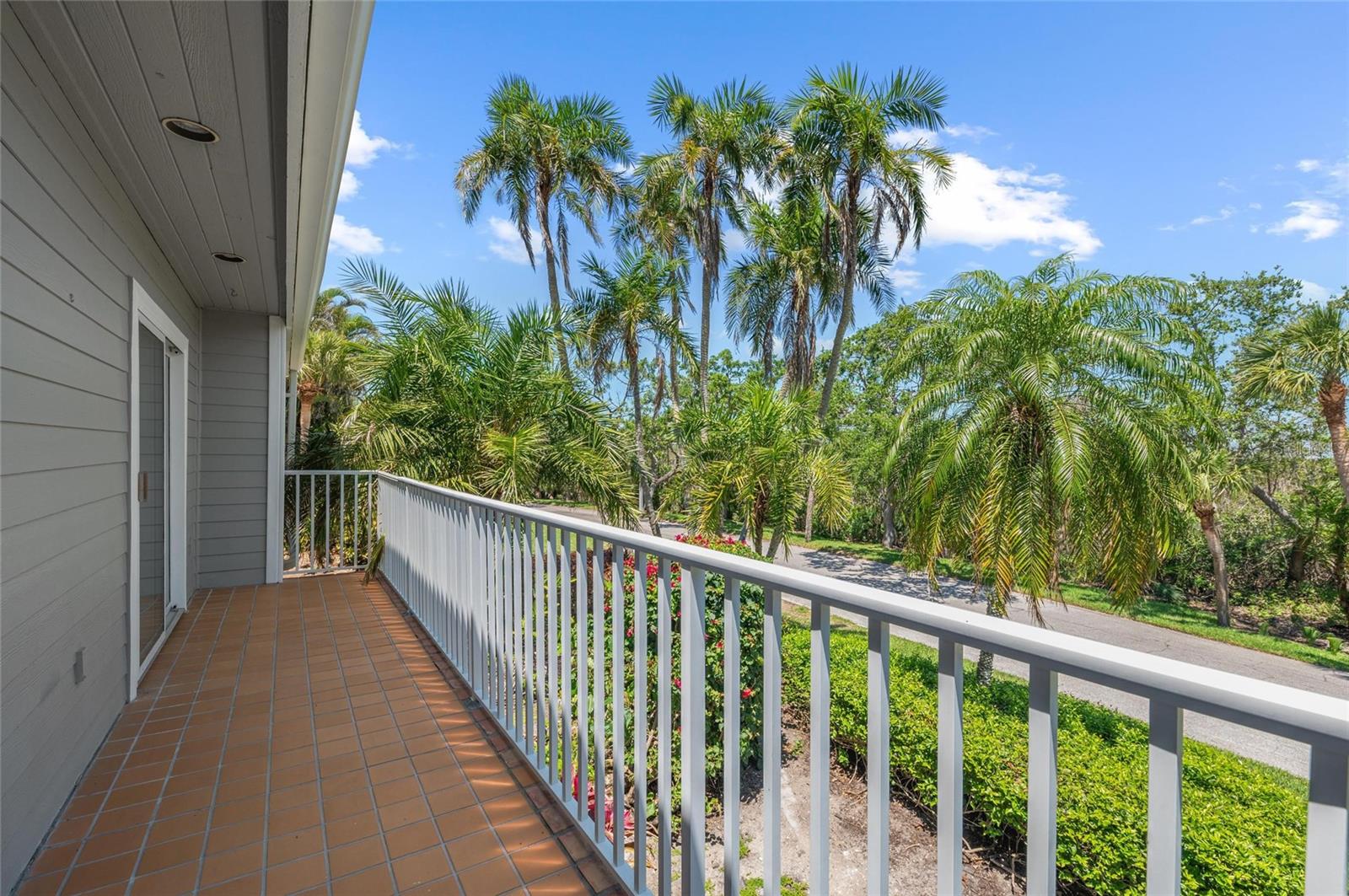 Image 70 of 99 For 78 Tidy Island Boulevard