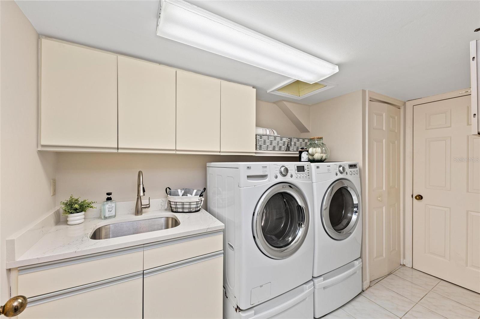 Image 88 of 99 For 78 Tidy Island Boulevard