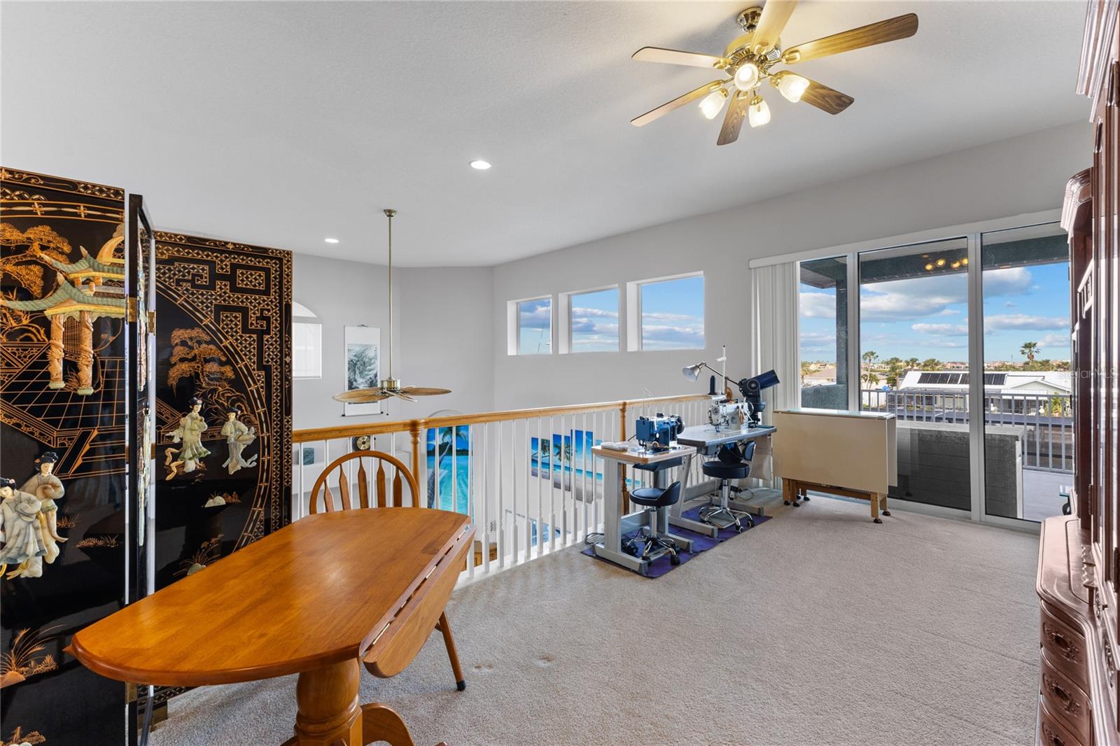 Listing photo id 17 for 1215 Acappella Lane