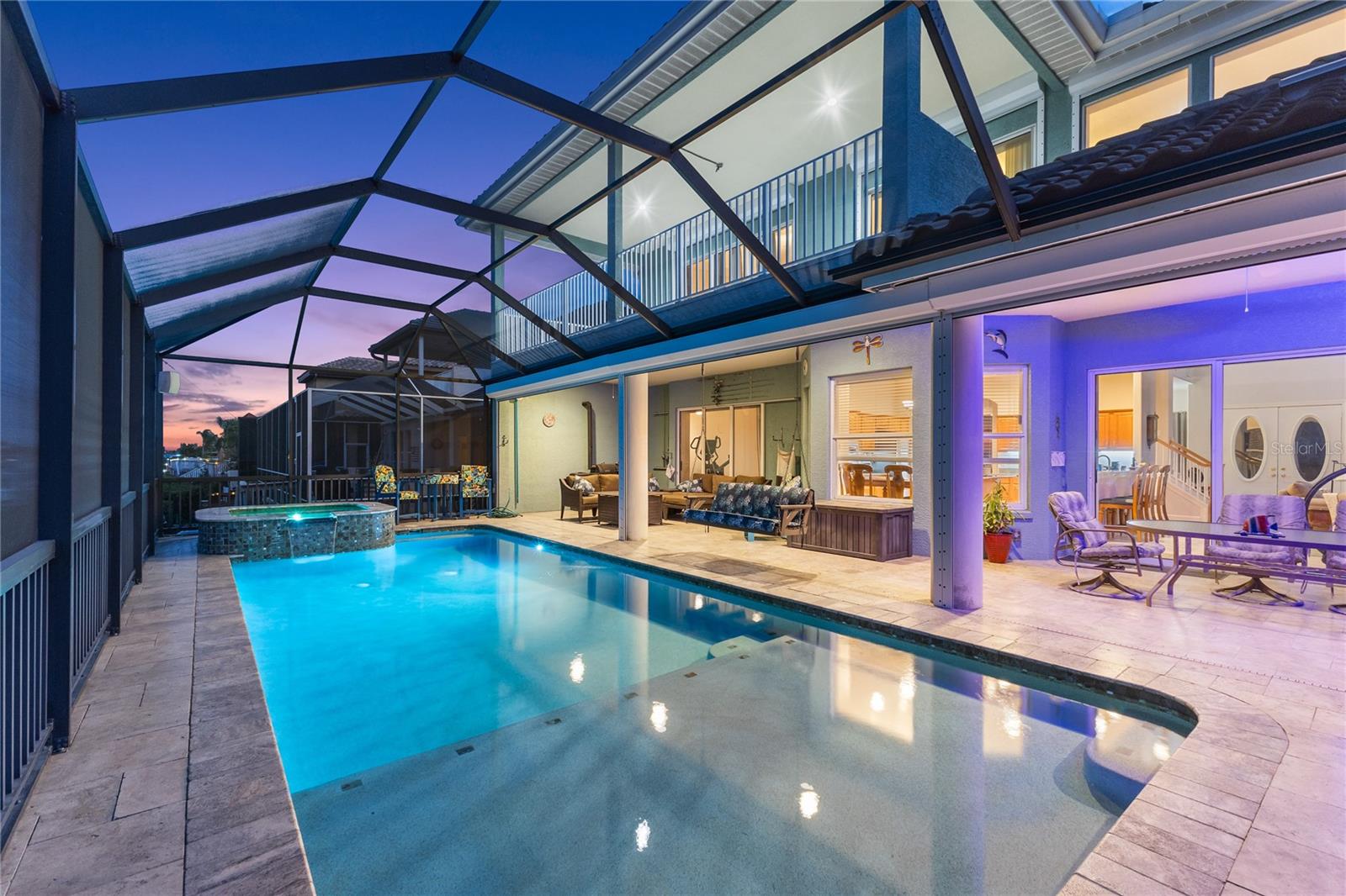 Listing photo id 0 for 1215 Acappella Lane