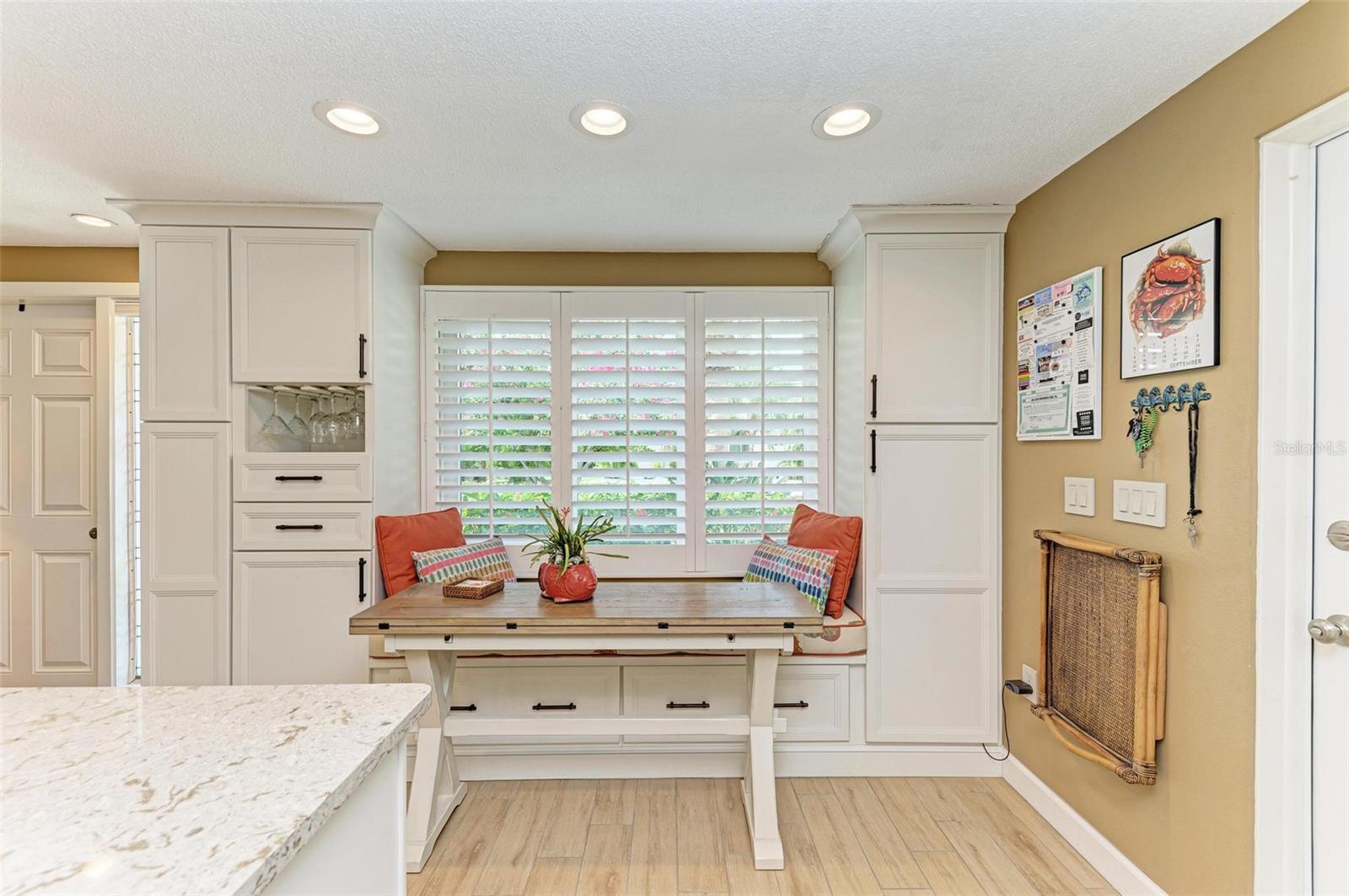 Image 20 of 80 For 136 Crescent Dr