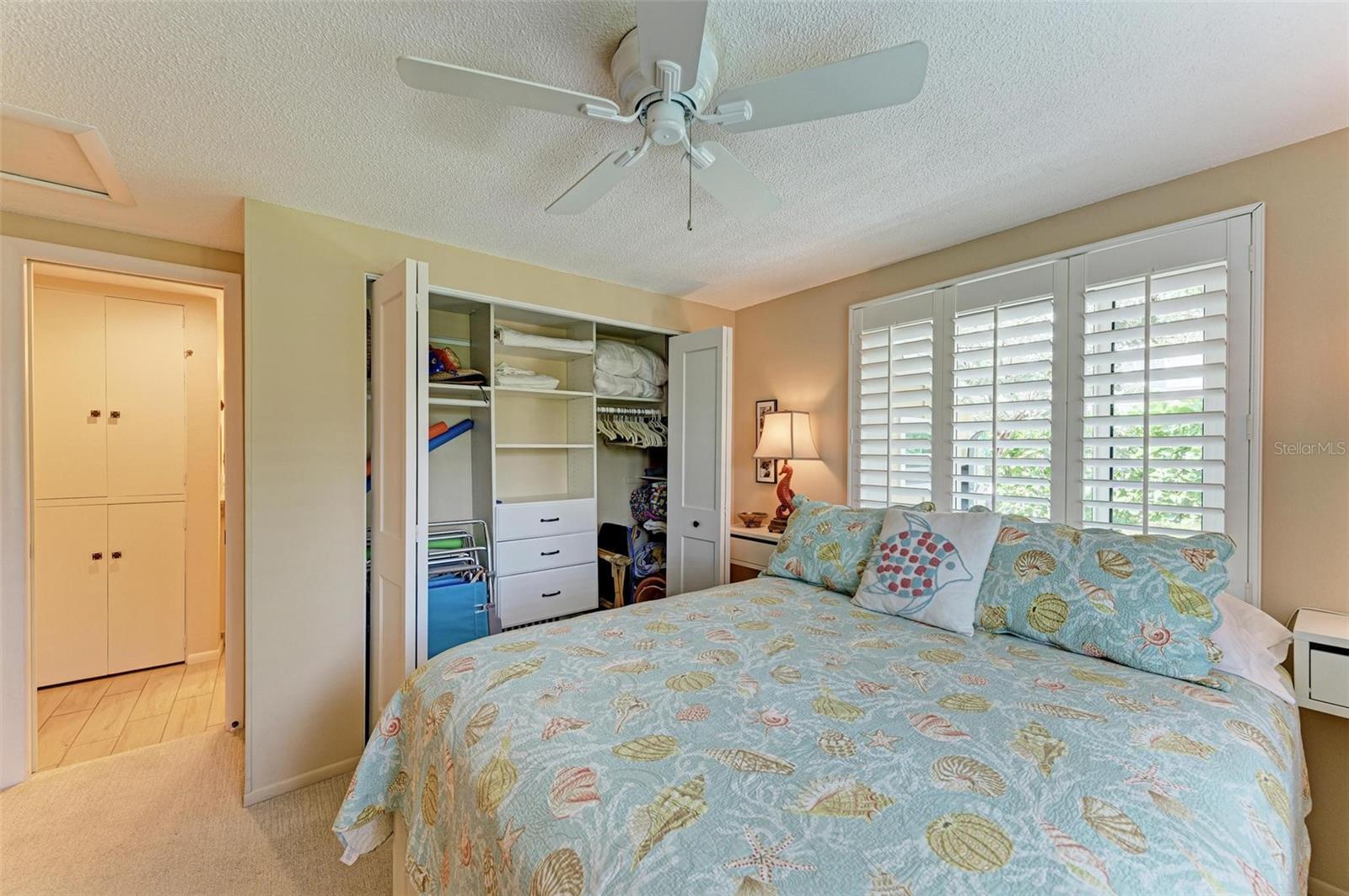 Image 26 of 80 For 136 Crescent Dr