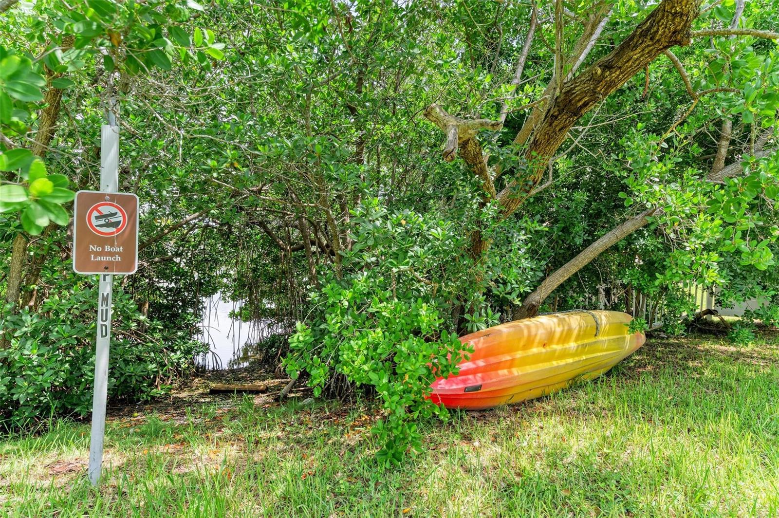 Image 57 of 80 For 136 Crescent Dr