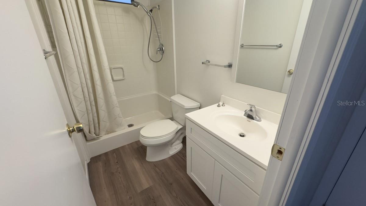 Image 9 of 12 For 10928 Federal Drive