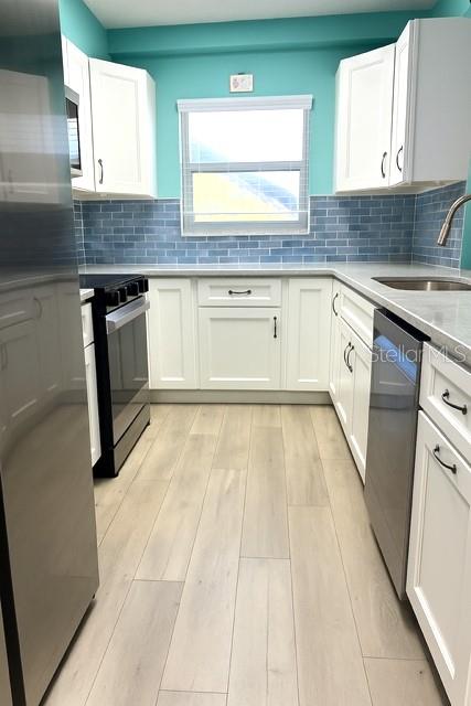 Image 8 of 34 For 4860 Atlantic Avenue 1010