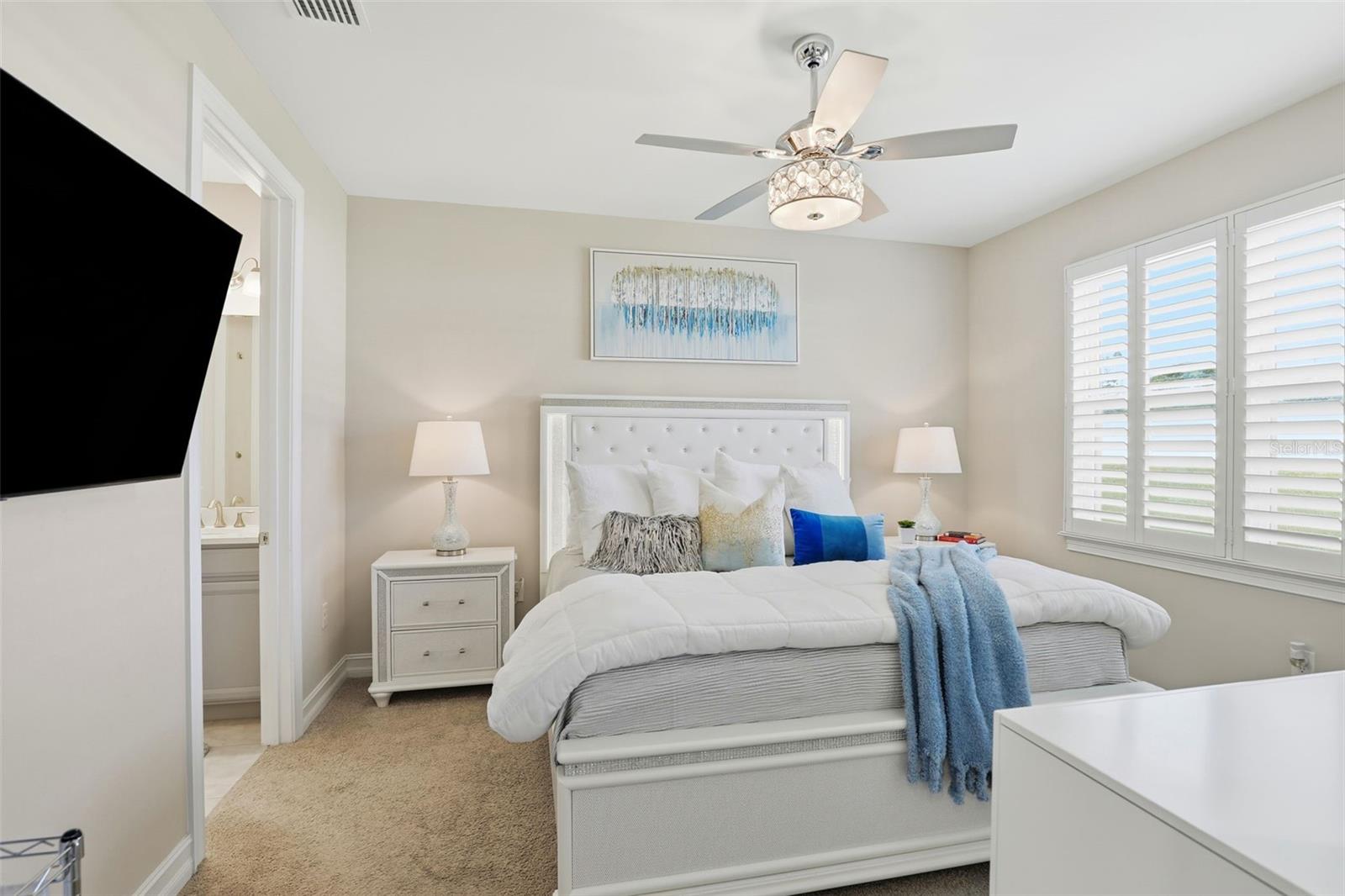 Image 15 of 35 For 112 Ibiza Loop