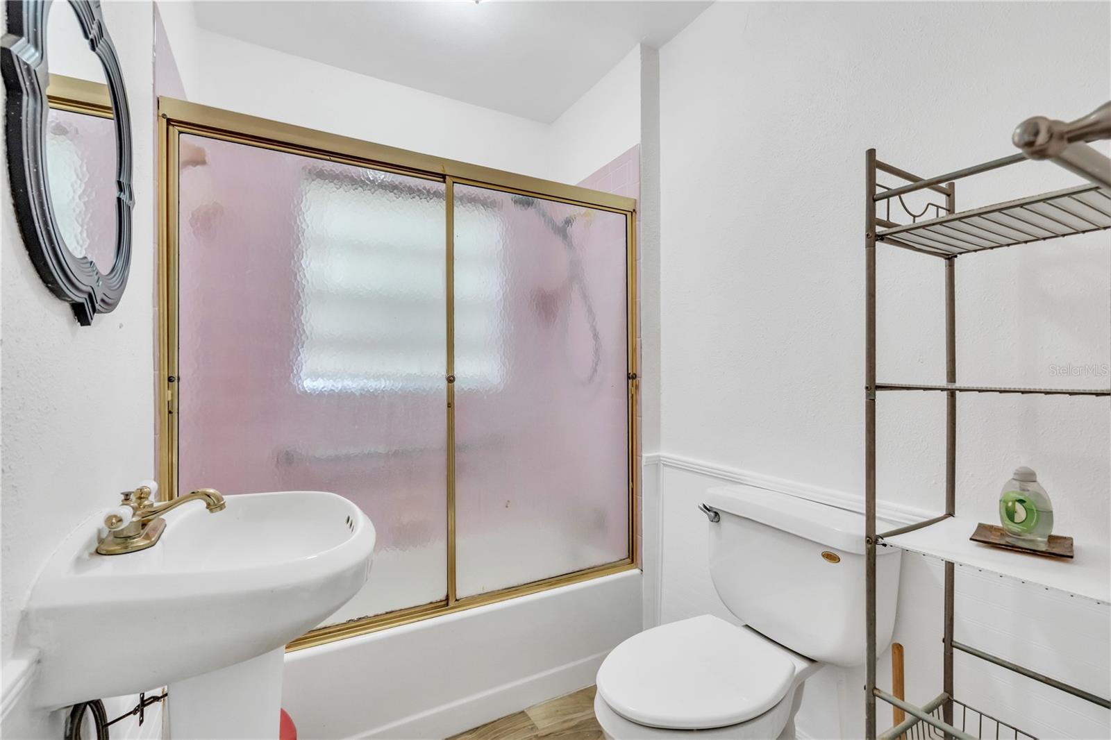 Image 29 of 30 For 1712 Caracas Street