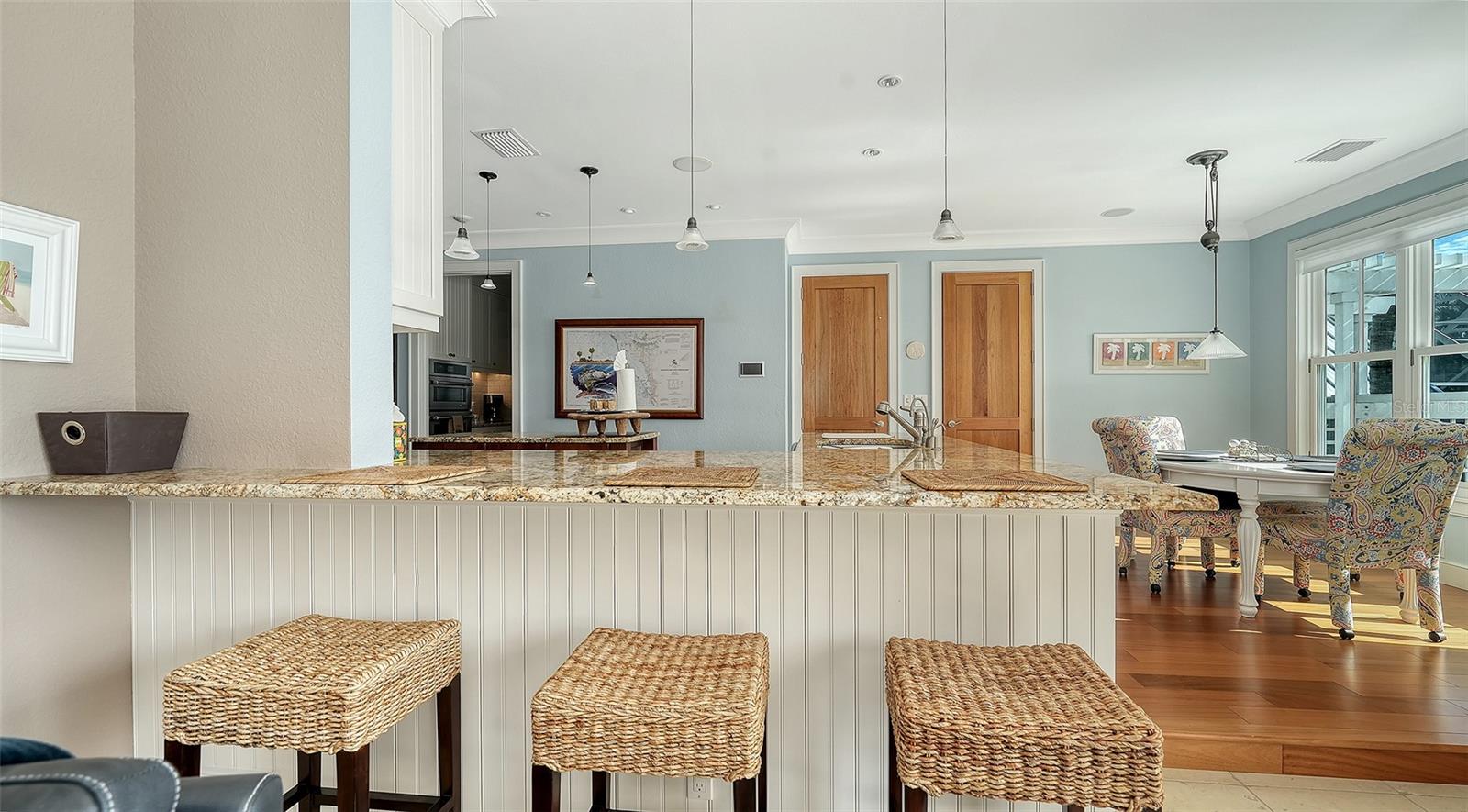 Image 17 of 66 For 340 Morningside Drive