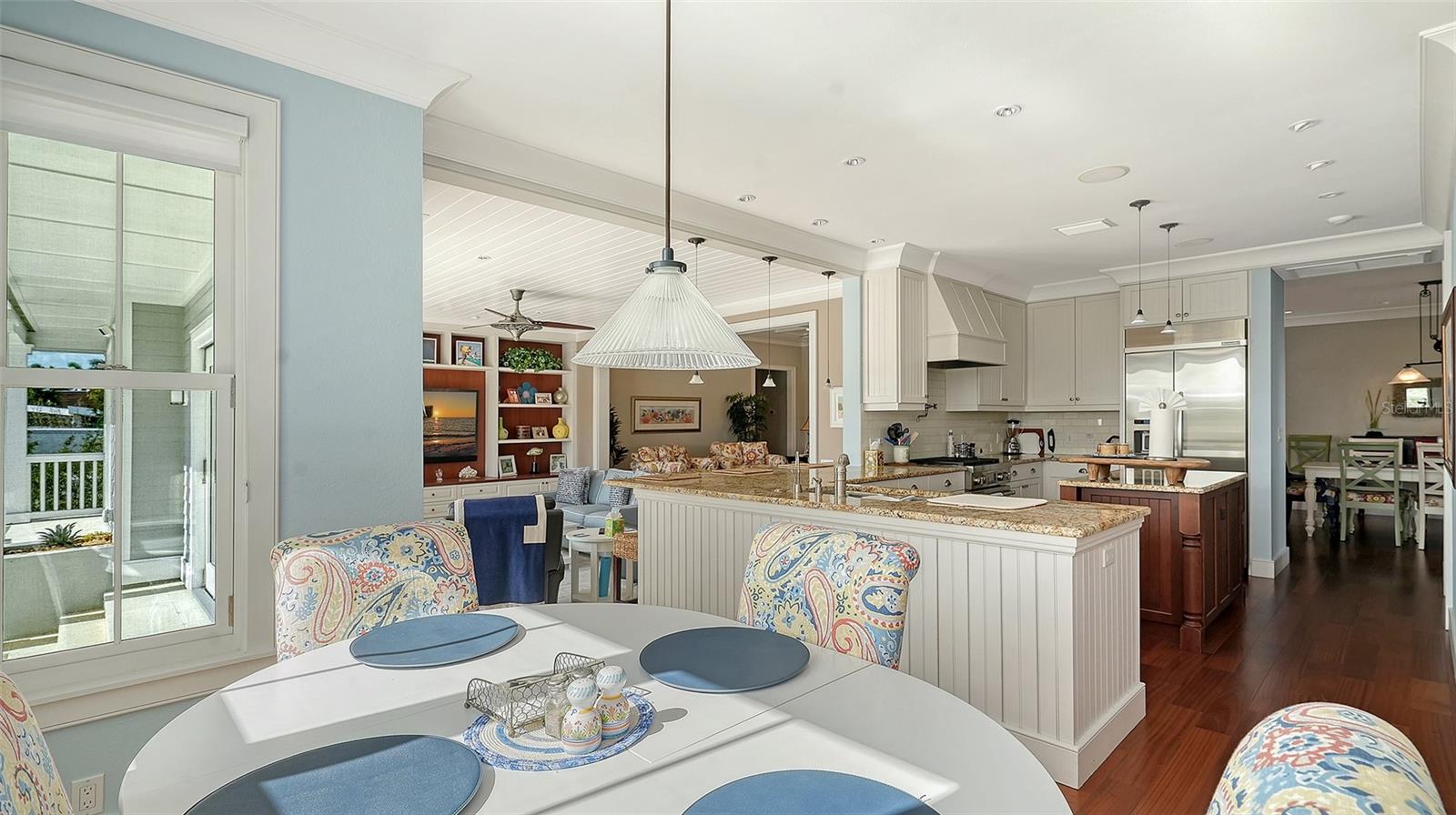 Image 20 of 66 For 340 Morningside Drive