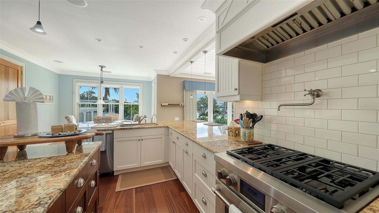 Image 23 of 66 For 340 Morningside Drive