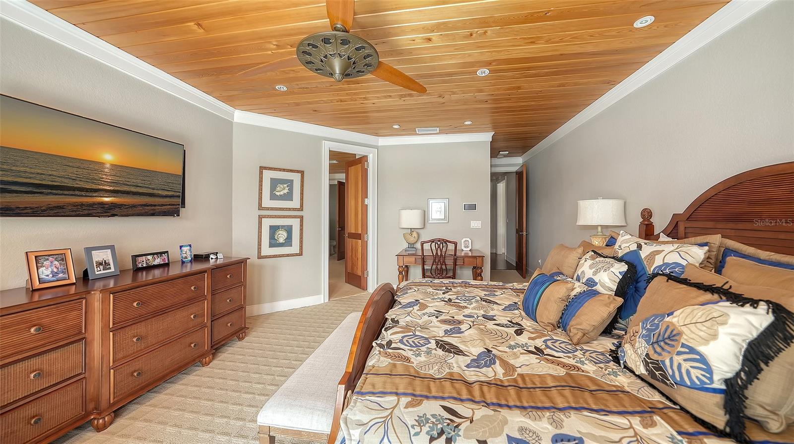 Image 36 of 66 For 340 Morningside Drive