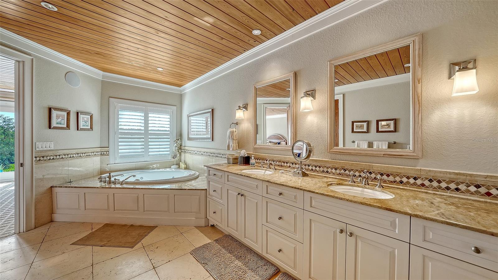 Image 38 of 66 For 340 Morningside Drive