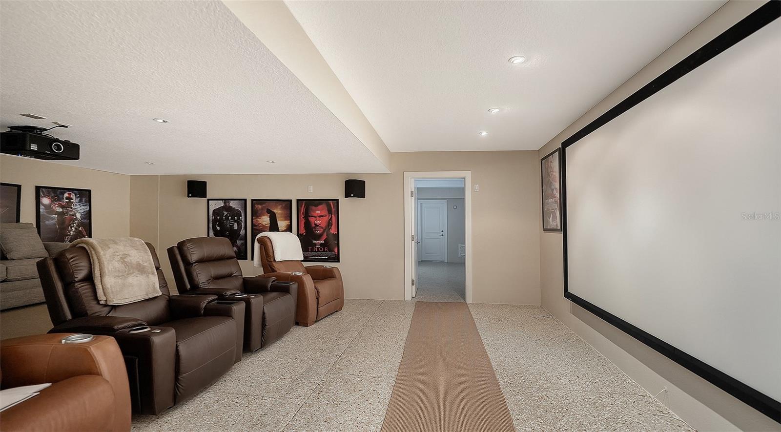 Image 44 of 66 For 340 Morningside Drive