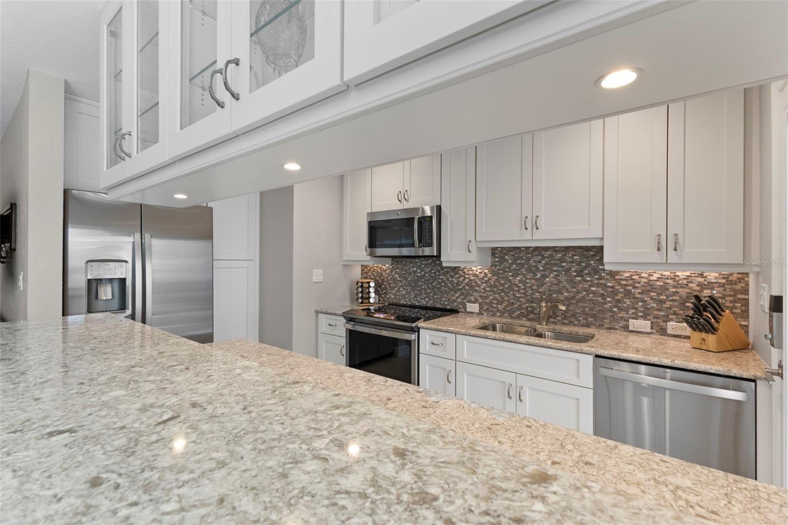 Image 10 of 47 For 137 Avenida Messina  1