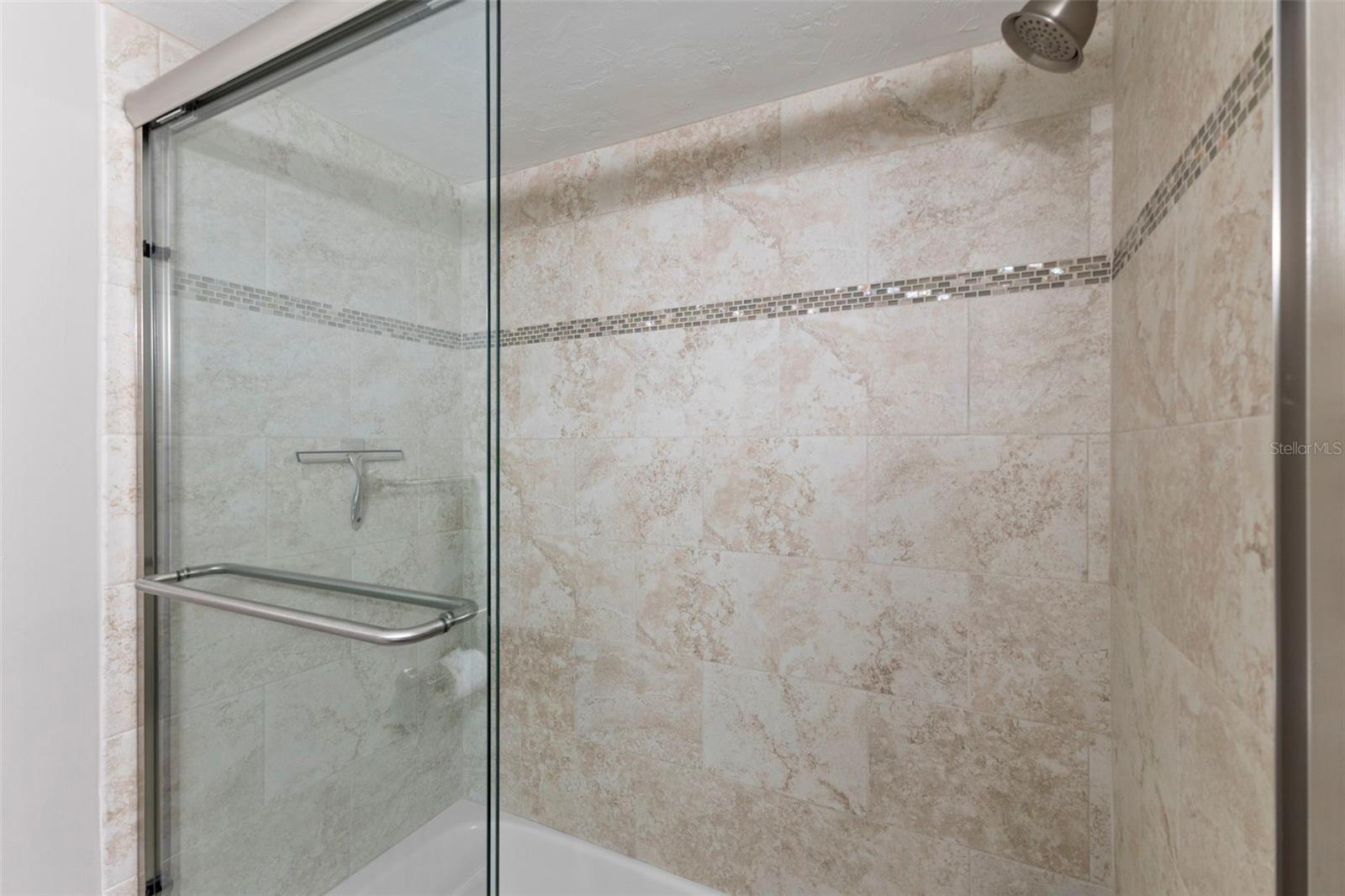 Image 19 of 47 For 137 Avenida Messina  1