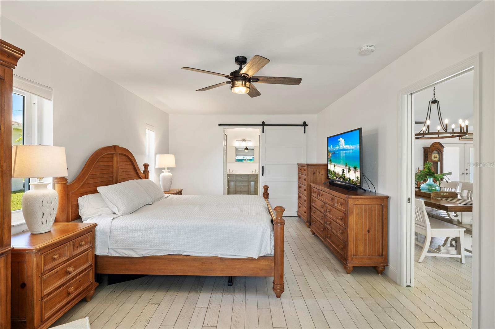 Image 22 of 49 For 3504 6th Street